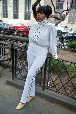 Groovy Legs｜White Wide Leg Pants